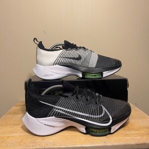 Nike Air Zoom Next% Flyknit